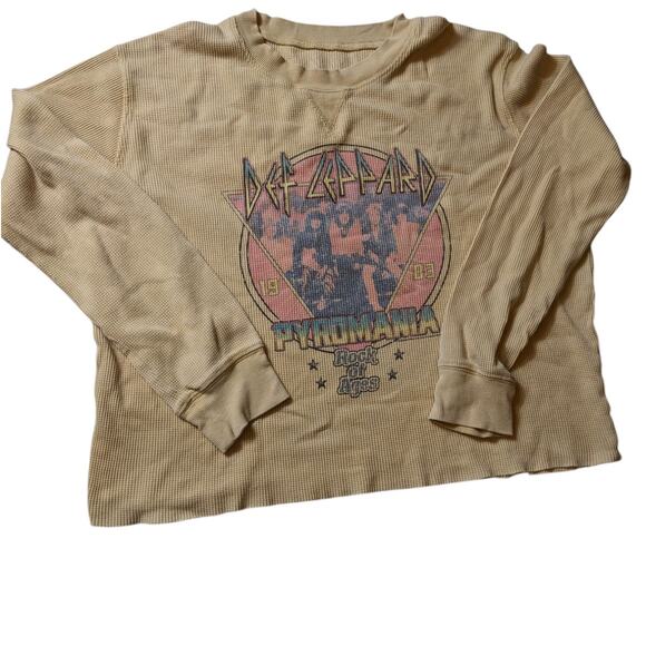 Def Leppard Pyromania Long Sleeve Thermal Top Womens Medium Band Graphic Shirt - Picture 11 of 16